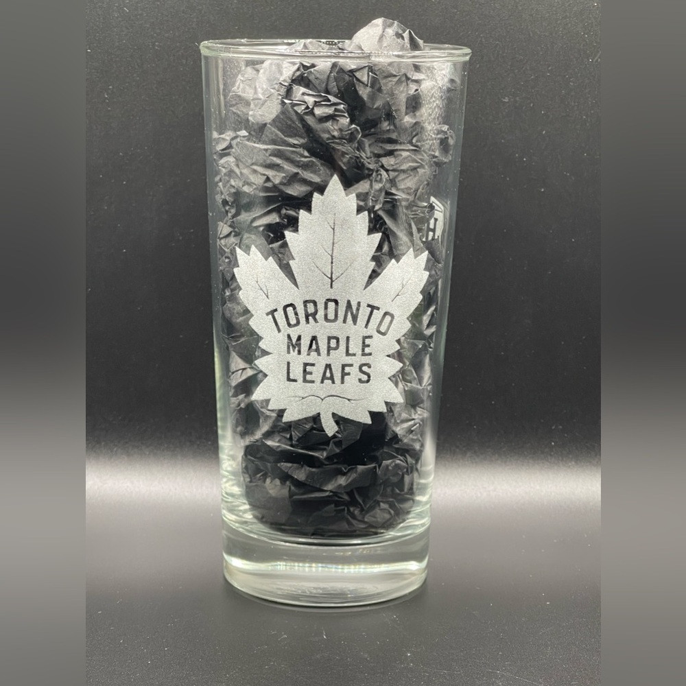 Toronto Maple Leafs 14oz Etched Glass Cup – NHL Fan Gift or Barware
